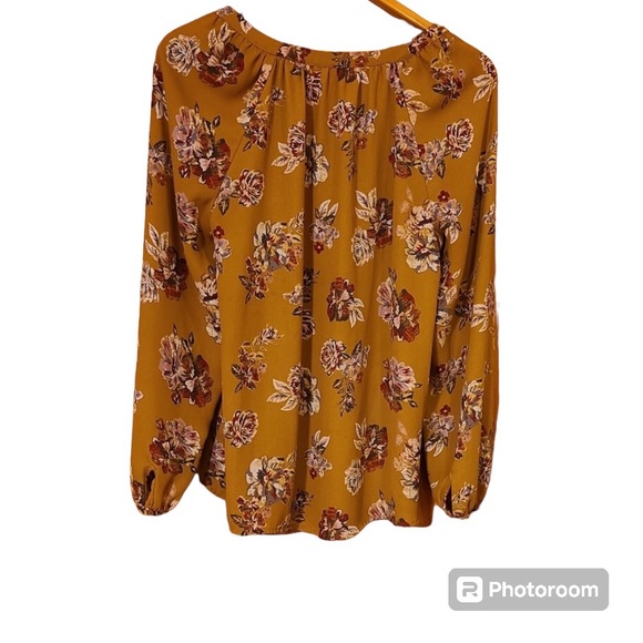Maurices Floral Print Blouse Size M - Picture 2 of 4